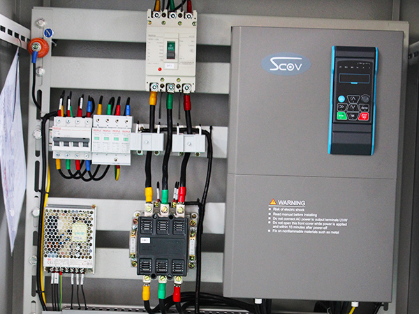 控制柜內側展示